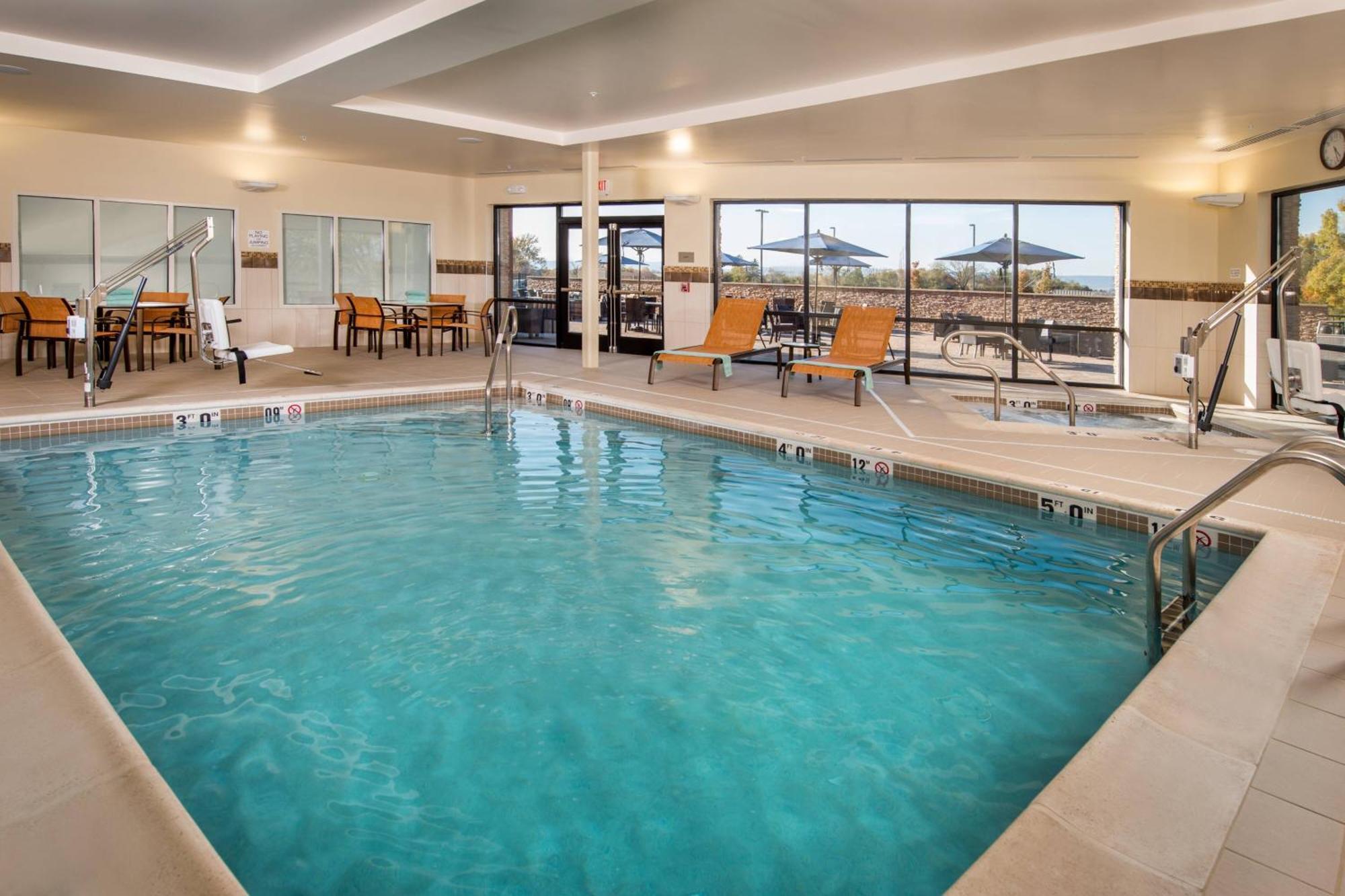 Hotel Courtyard By Marriott Shippensburg Extérieur photo